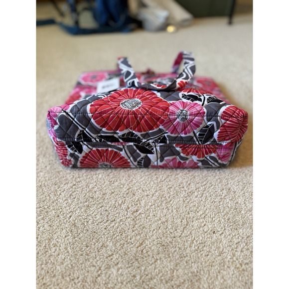 NWT Vera Bradley Cherry Blossoms Multi Quilted Commuter Tote Gray Pink Red - Picture 8 of 13